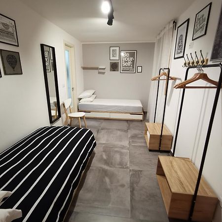 The Black Dog House فالينتْسانو المظهر الخارجي الصورة